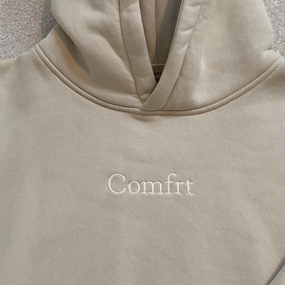 Comfrt Beige Hoodie and Sweatpants Set - Unisex - Picture 5 of 16